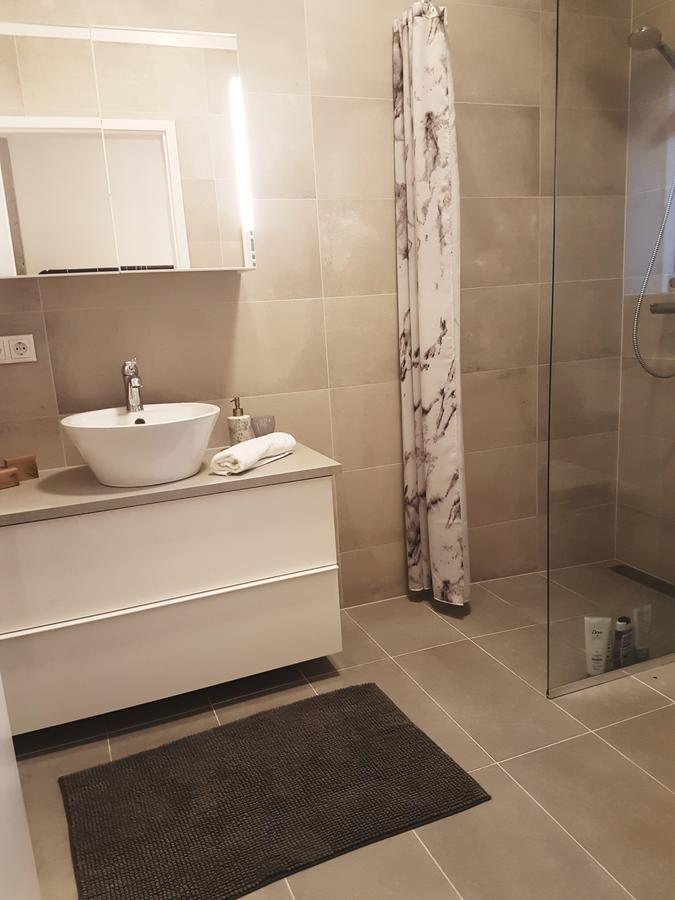 Hellatun Guest House! Buitenkant foto